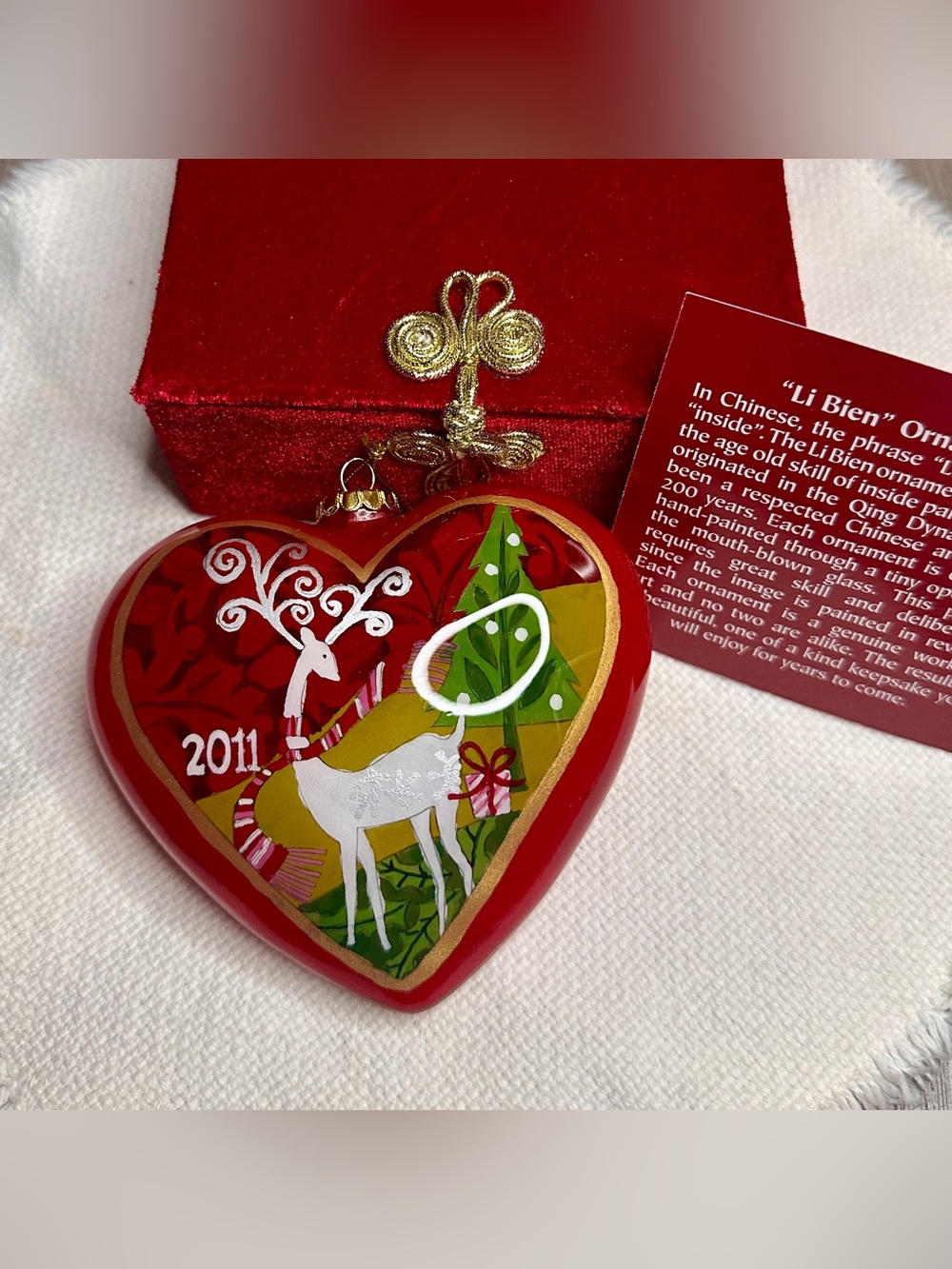 Pier 1 Li Bien 2011 Reindeer Heart Reverse Painted Glass Ornament Box